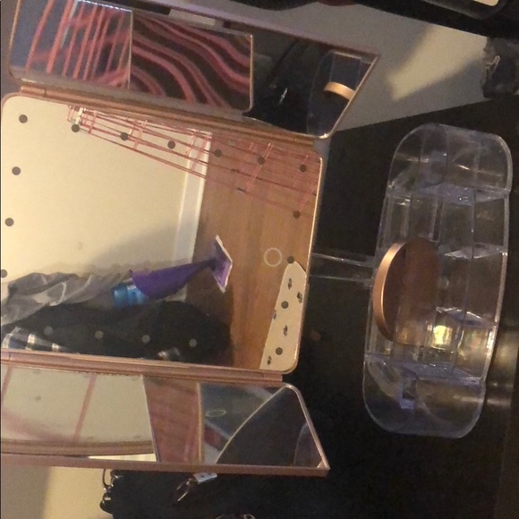 Vanity mirror - Picture 2 of 4